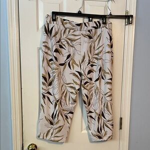 Susan Graver Brown and White Patterned Pants